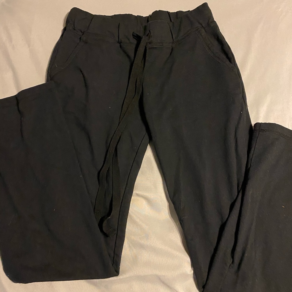 Black sweat pants